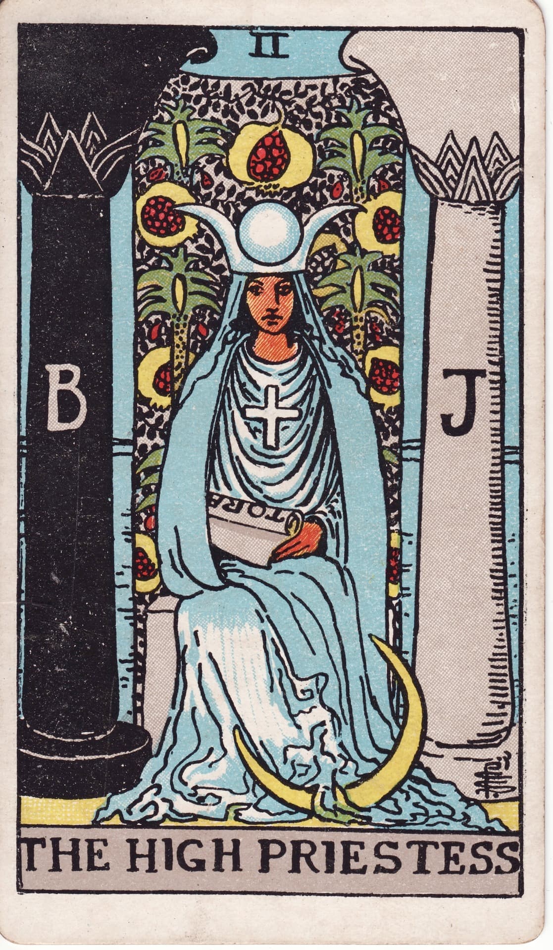 The High Priestess tarot card